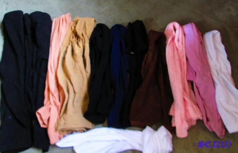 lot 91 image: mixed lot of girls tights, various colors and...