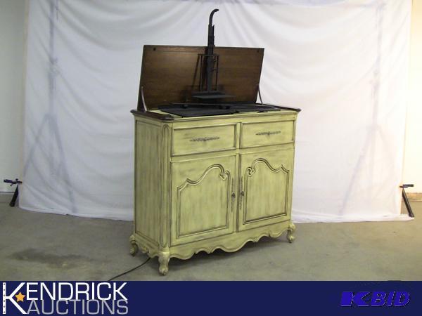 lot 15 image: Belle Weathered Cream TV Lift Cabinet