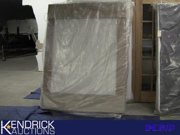 lot 47 image: New Tempur Pedic Ecru Queen Sized Foundation
