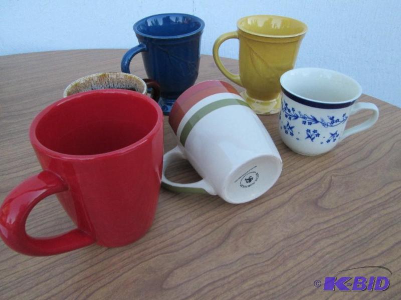 Lot of coffee mugs...