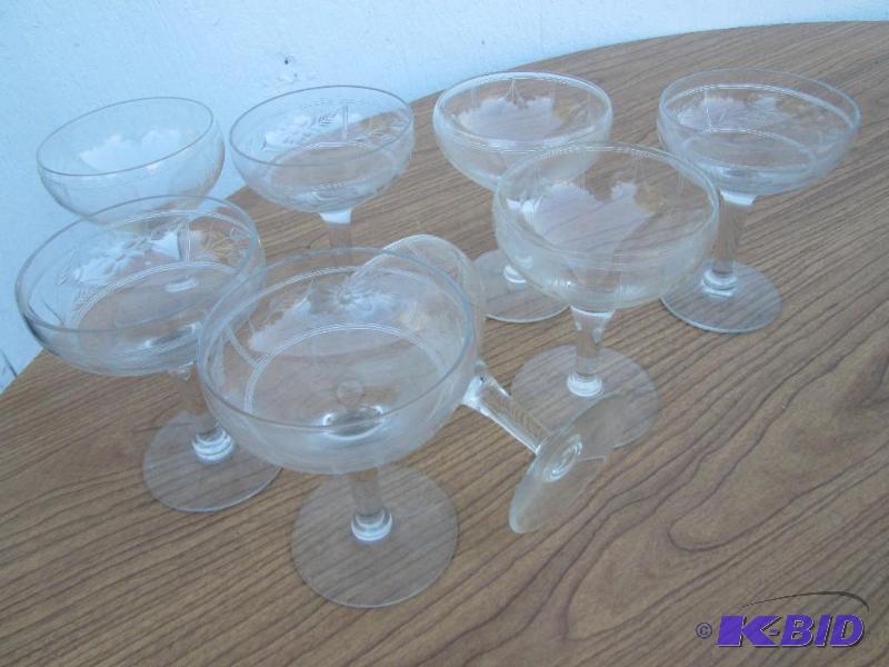 Set of 8 stemware...