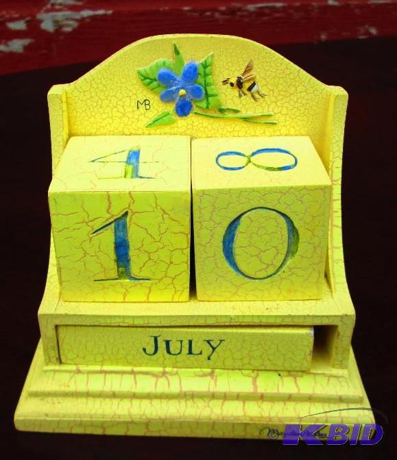 Vintage crackle painted date marker - nice dc...