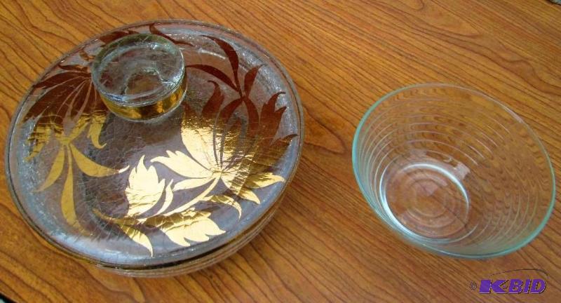 Glass server with lid and bowl...