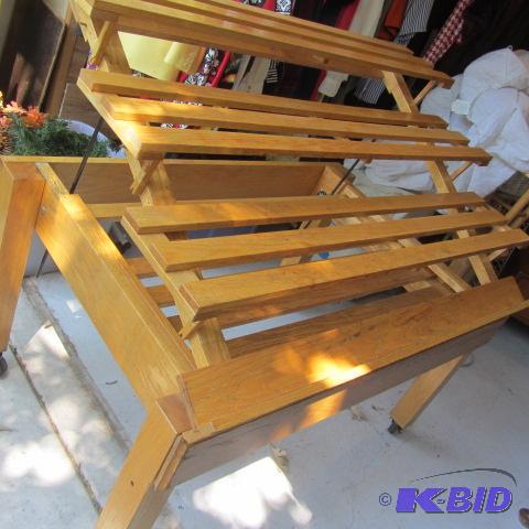 Display Table