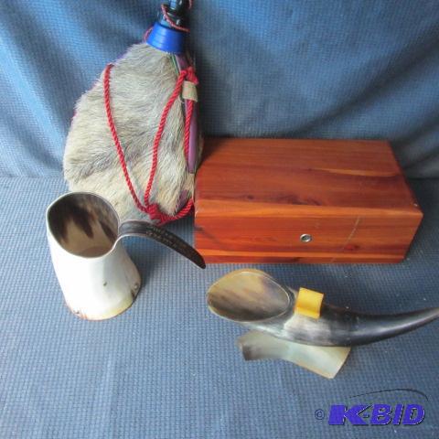 Horn Art, Lane Chest