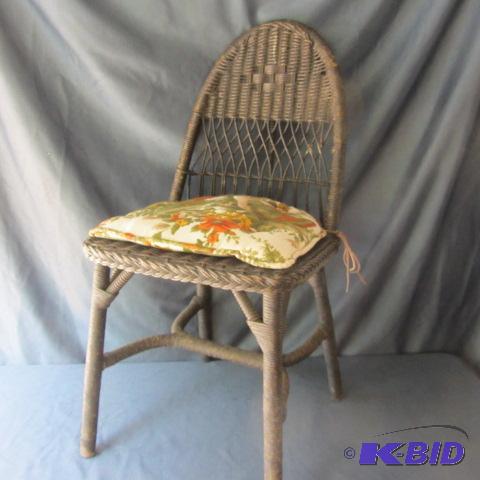 Vintage Wicker Chair
