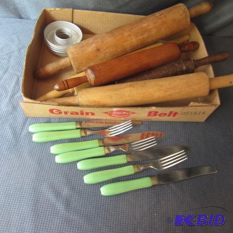 Vintage Kitchenwares