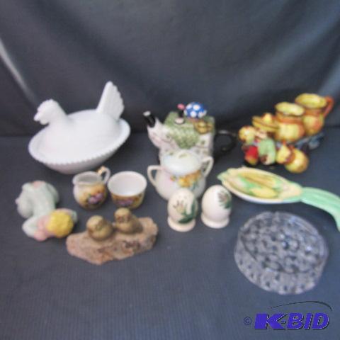Nesting Hen, Glass