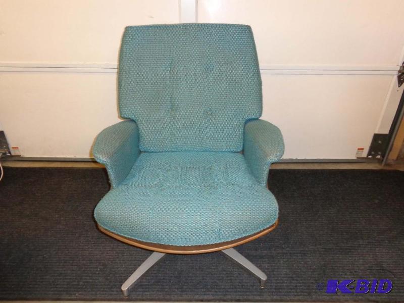 Mid-Century Modern Heywood Wakefield Lounge Chair