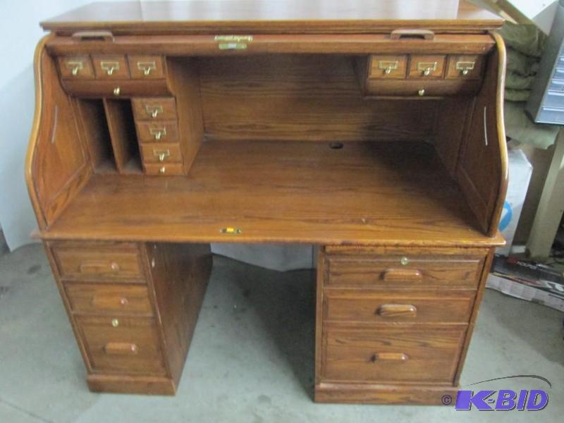 lot 3 image: Oak Roll Top Computer Desk