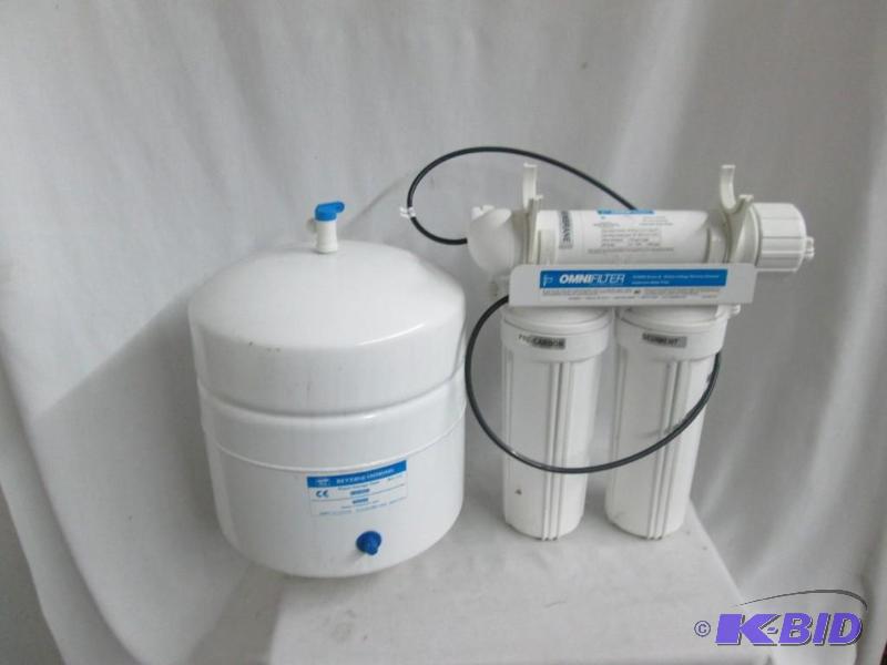lot 36 image: Omni-Filter Undersink Water Filter