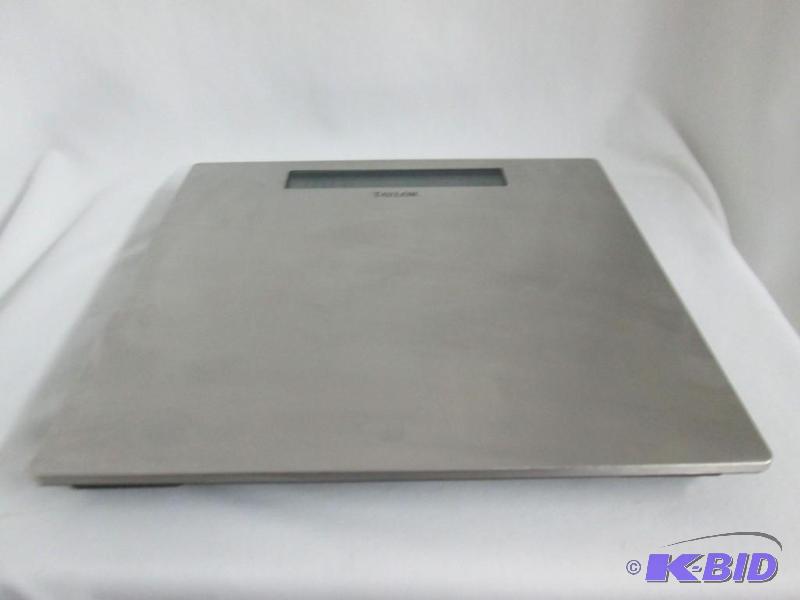 lot 43 image: Taylor Stainless Steel Digital Scale