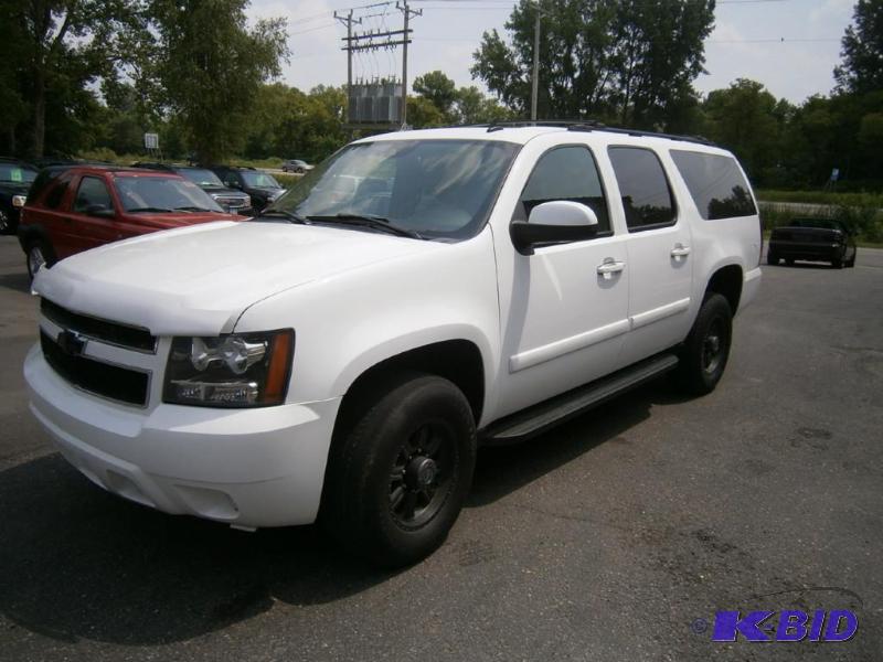 2007 Chevrolet Suburban 34 Ton Hard to find...