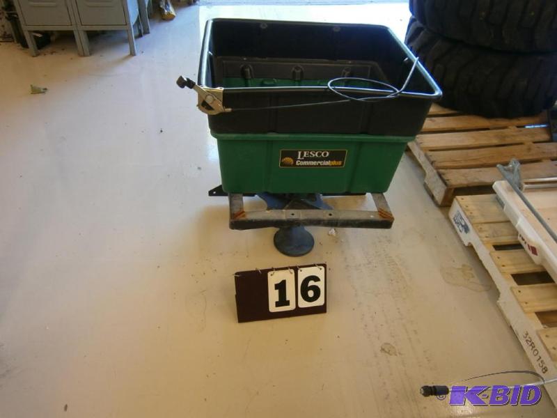 Lesco seeder, Commercial Plus....