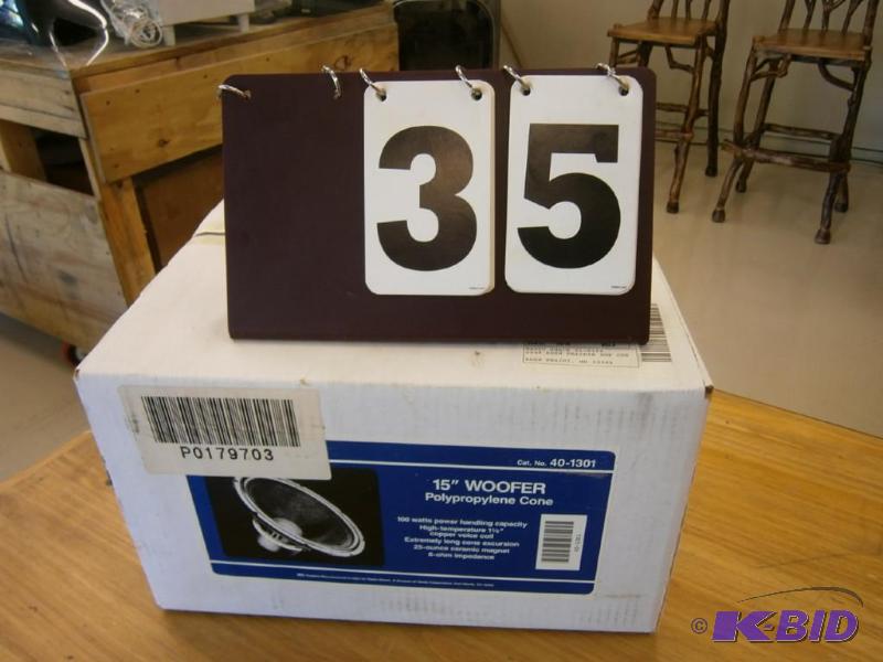 15 in. subwoofer, polypropylene cone, 100 wat...