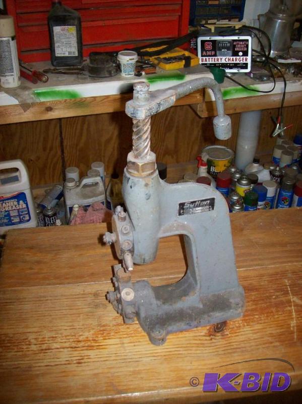 lot 15 image: Sutton Shoe Machinery