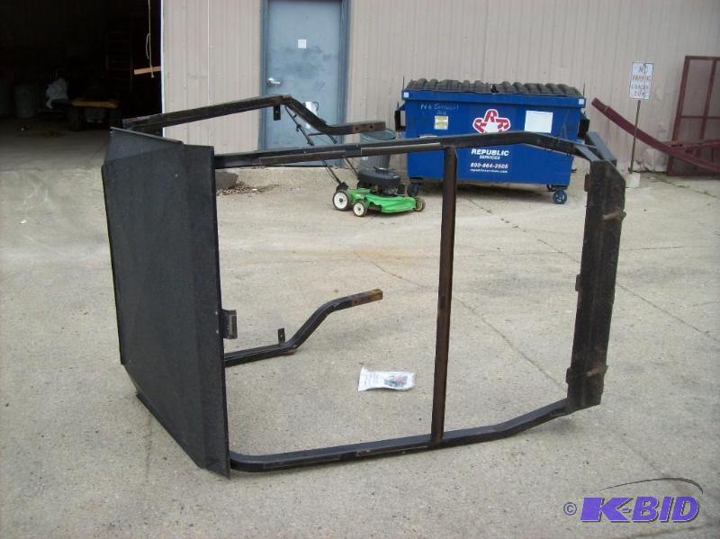 lot 8 image: Toro 4 Post Roll Over Protection System ROPS