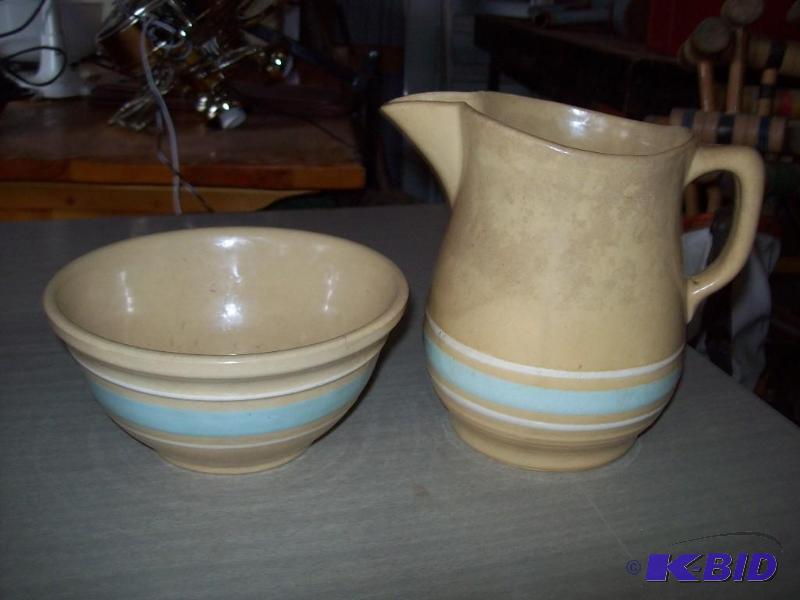 Vintage Watt Bowl and Pitcher