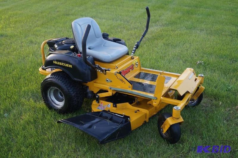 Hustler zero turn mower