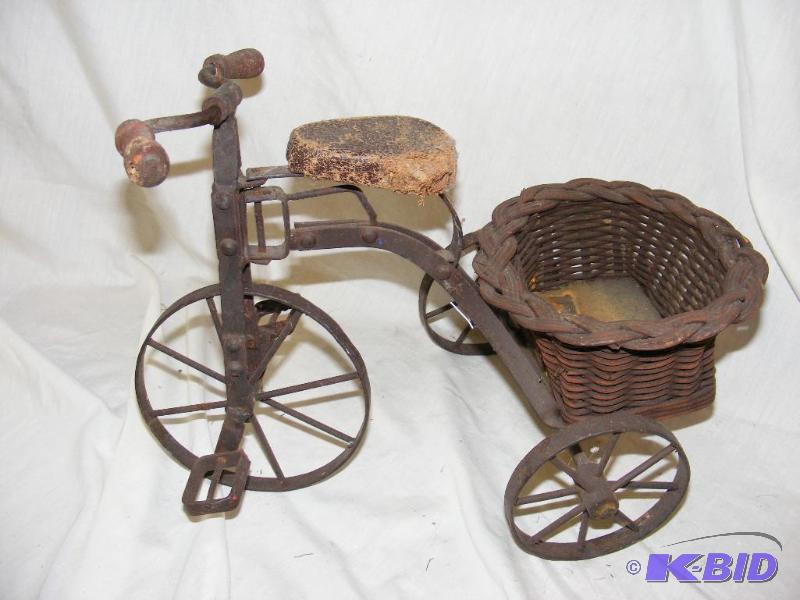 Metal Tricycle wbasket