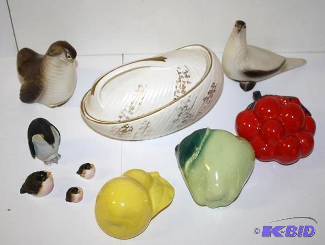 lot 102 image: VINTAGE POTTERY & CERAMICS  Lefton China ...