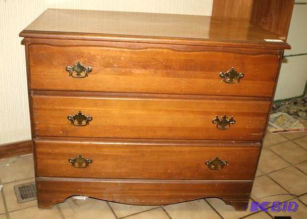 lot 114 image: Wood dresser 38x18x31" Please bring help...