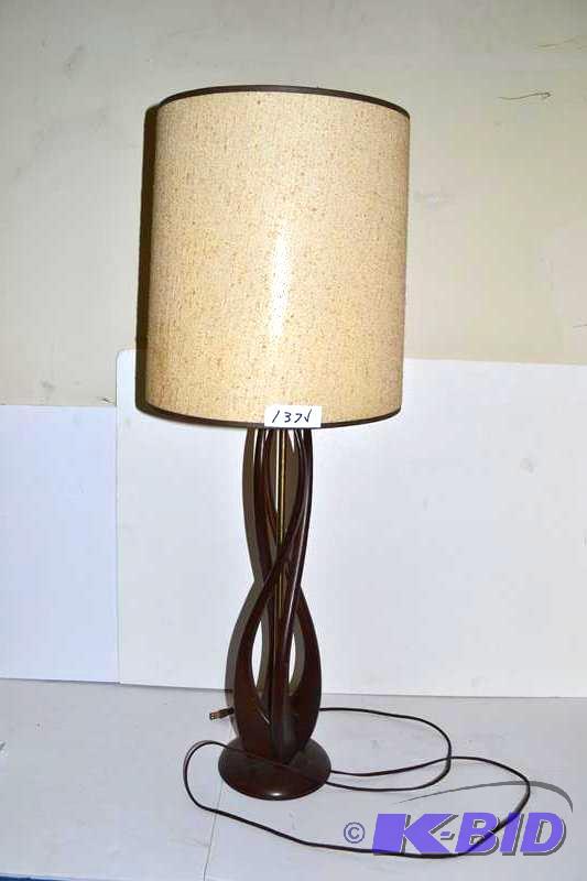 lot 137 image: Bent Wood Table Lamp