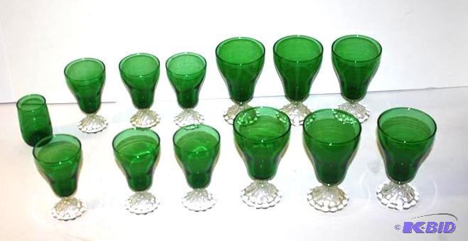lot 173 image: Boopie Burple Glassware