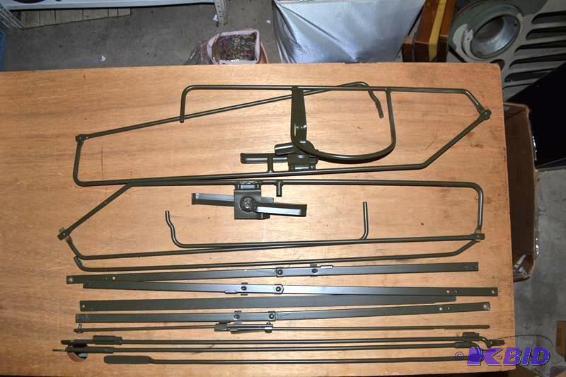 lot 205 image: 1971 M151A2 army jeep  Support Braces