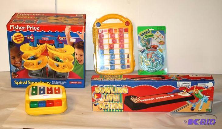 lot 226 image: Fisher Price New in Box (NIBO