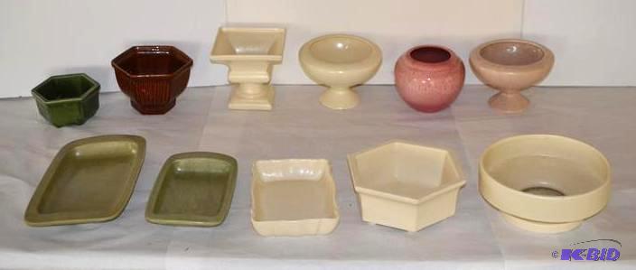 lot 265 image: Haeger Planters Pink Green Ivory