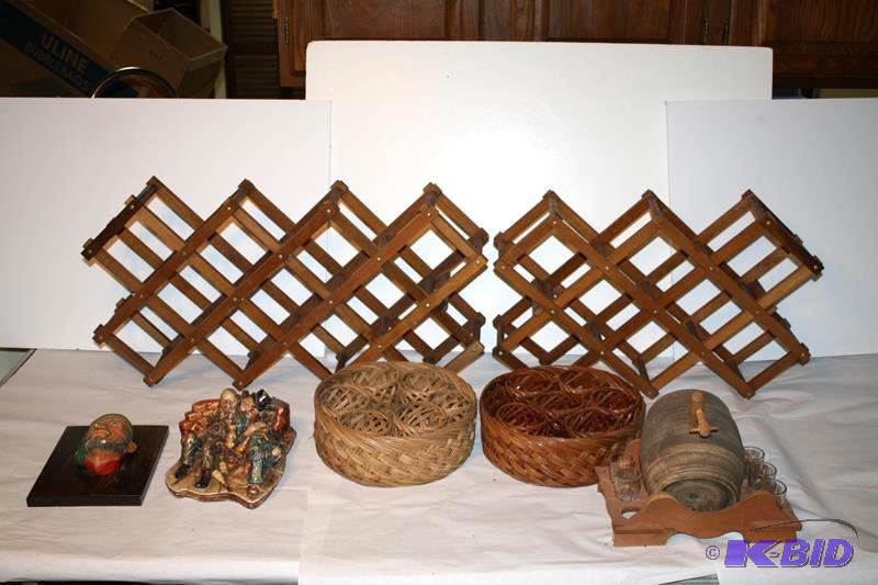 lot 295 image: Wine Bottle Holders, shot glasses