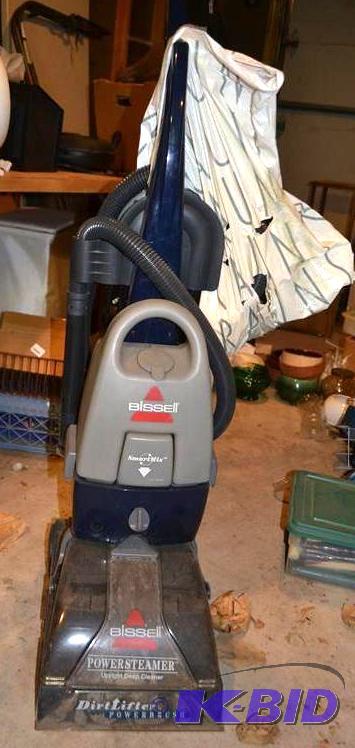 lot 299 image: Bissell Powersteamer