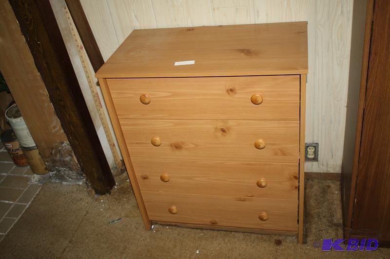 lot 305 image: Blond Dresser