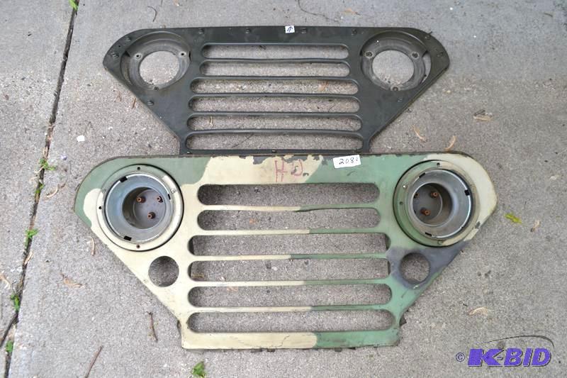 lot 31 image: GRILL for 1971 M151A2 Army Jeep MUTT (Militar...