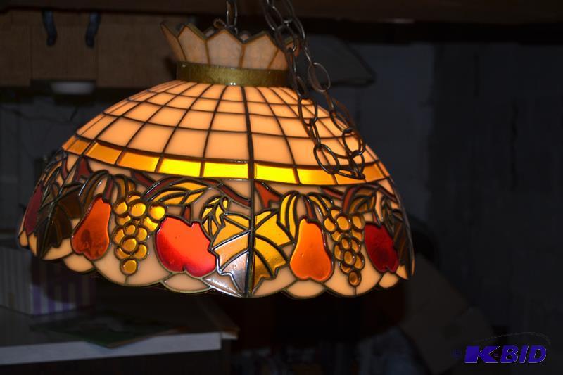 lot 316 image: Lead Glass Hanging Lamp