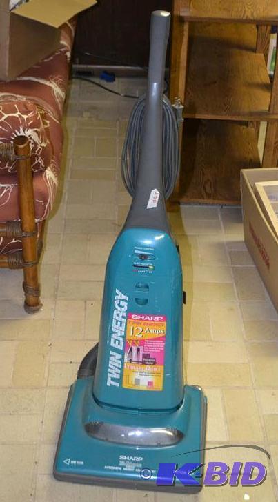 lot 320 image: Sharp Upright Vacuum