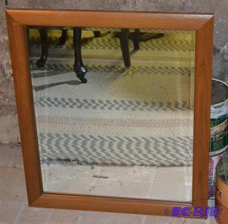 lot 333 image: Mirror