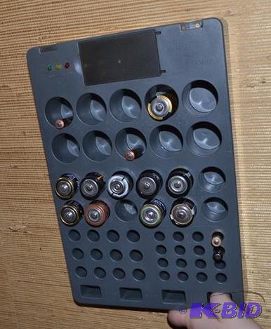 lot 337 image: Battery Organizer
