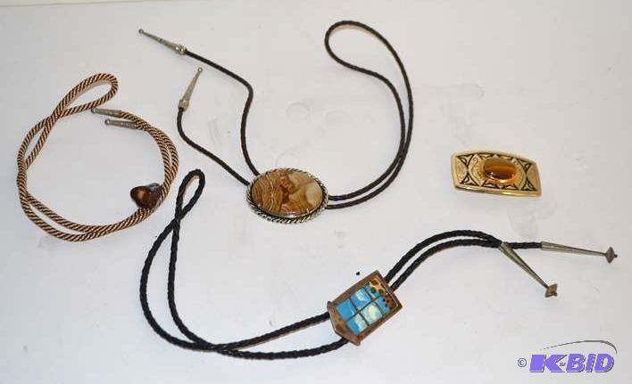 lot 357 image: Bolo ties Buckle