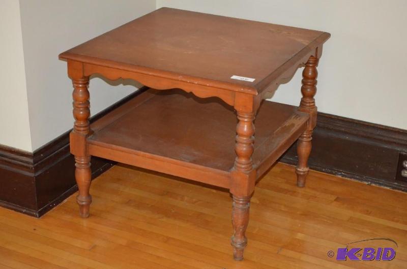lot 359 image: Antique Side Table