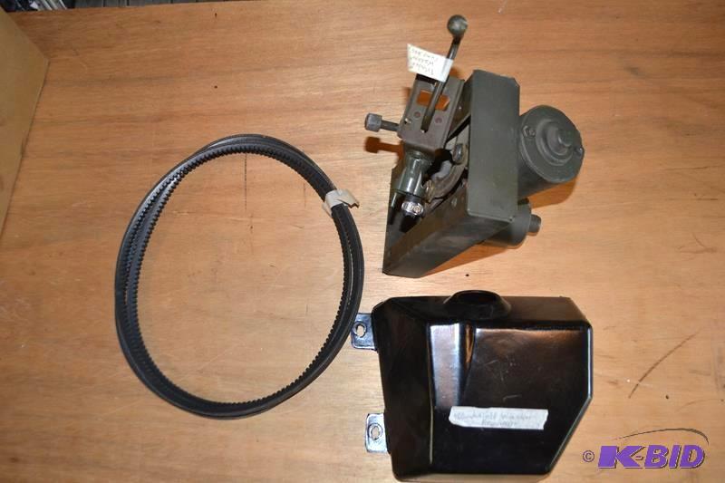 lot 41 image: Body and Chassis Parts for 1971 M151A2 Army J...