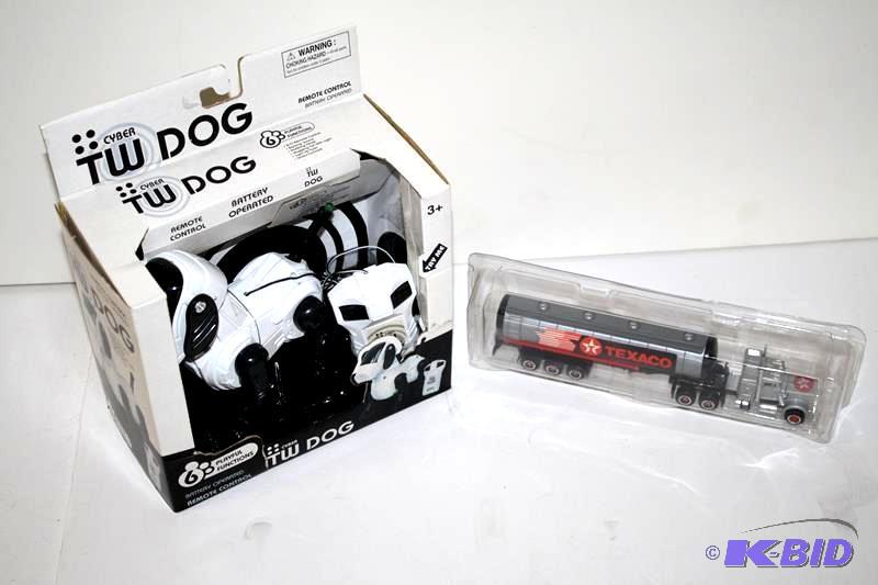 lot 79 image: Cyber TW Dog remote control dog new in box 6x...
