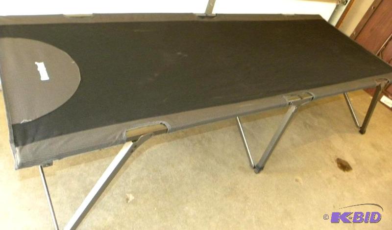 lot 46 image: XL HD Instant Cot, heavy duty powder coated s...