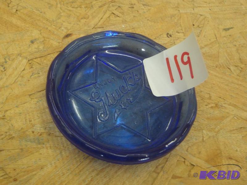 lot 119 image: Rare Gluek Cobalt Blue Ash Tray...