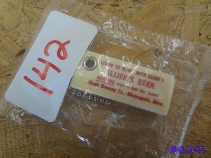 lot 142 image: Rare Gluek Beer Bowl File Bowling Score Card ...