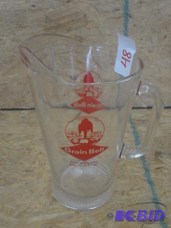 lot 48 image: Grain Belt Glass Beer Pitcher...