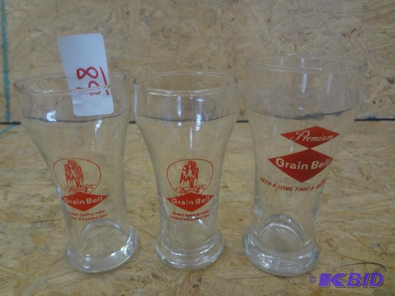 lot 68 image: (3) Grain Belt Beer Glasses...