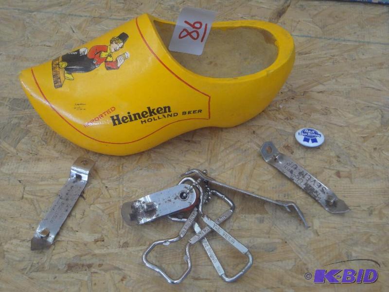 lot 86 image: Heineken Beer Ornament & Lot Of Misc Beer...