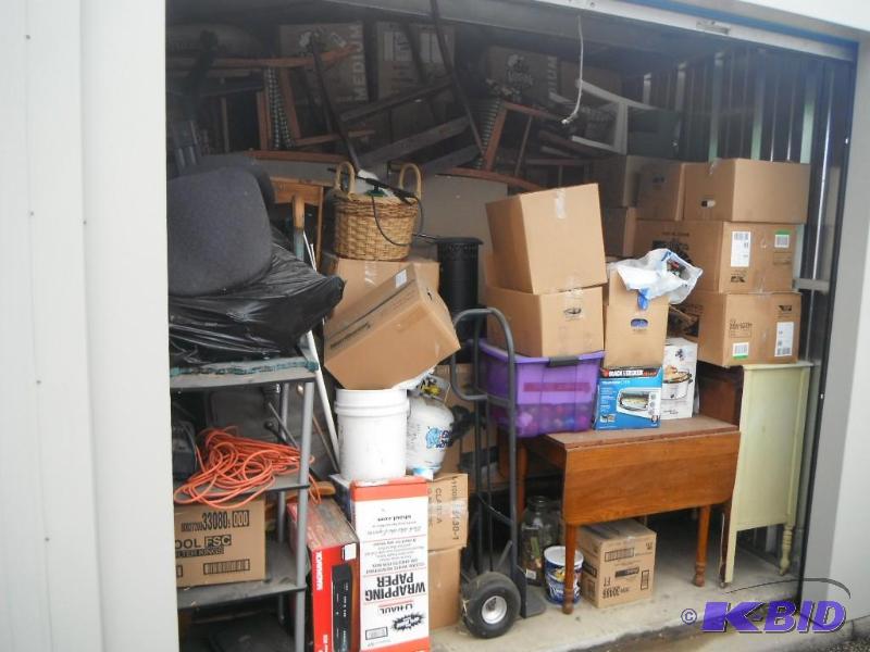 10 x 20 Storage Unit Including Furniture, K...